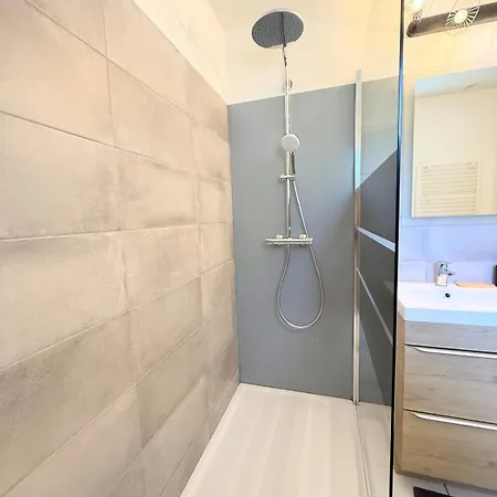 Le Cocon De Vabre, Maison Calme Hébergement de vacances